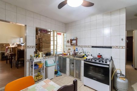Casa à venda com 264m², 5 quartos e 3 vagasCozinha