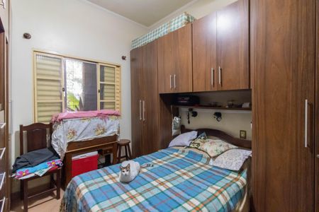 Casa à venda com 264m², 5 quartos e 3 vagasQuarto 1