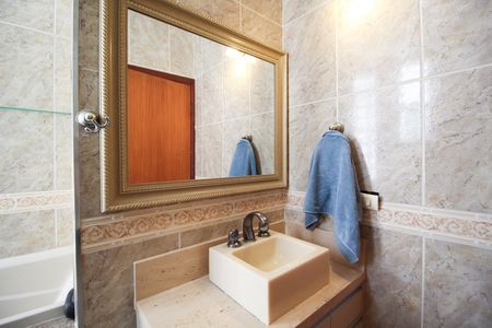 Casa à venda com 144m², 3 quartos e 3 vagas Casa à venda com 144m², 3 quartos e 3 vagasBanheiro Suíte