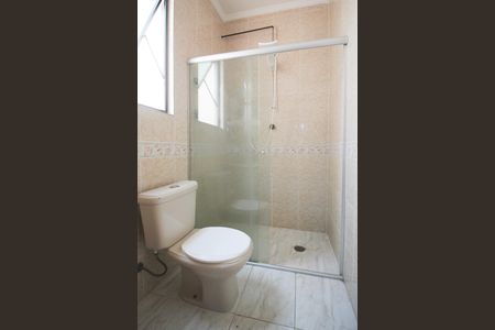 Casa à venda com 144m², 3 quartos e 3 vagas Casa à venda com 144m², 3 quartos e 3 vagasBanheiro social