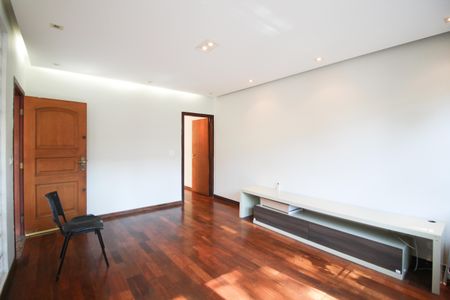 Casa à venda com 3 quartos, 144m² em Planalto Paulista, São Paulo