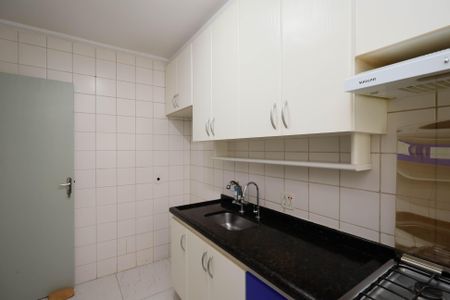 Apartamento à venda com 62m², 2 quartos e 1 vaga Apartamento à venda com 62m², 2 quartos e 1 vagaCozinha - Armários