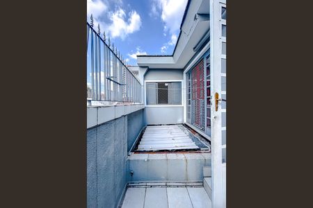Casa para alugar com 120m², 3 quartos e 1 vagaÁrea externa