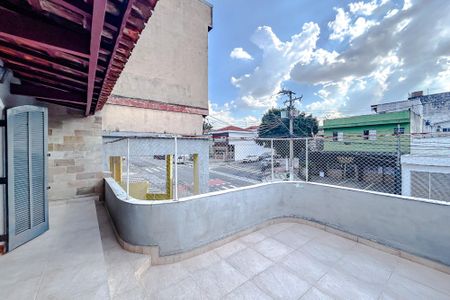 Casa para alugar com 120m², 3 quartos e 1 vagaVaranda