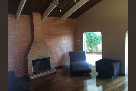 Casa à venda com 2 quartos, 470m² em Vila Basileia, São Paulo