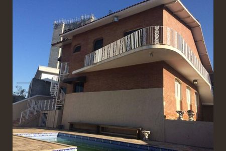 Casa à venda com 2 quartos, 470m² em Vila Basileia, São Paulo