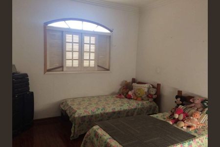 Casa à venda com 2 quartos, 470m² em Vila Basileia, São Paulo