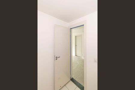 Apartamento à venda com 37m², 2 quartos e sem vaga Apartamento à venda com 37m², 2 quartos e sem vagaBanheiro