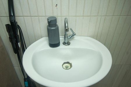 Casa à venda com 108m², 3 quartos e 1 vagaLavabo