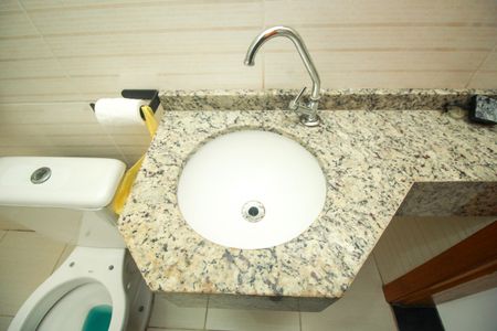 Casa à venda com 108m², 3 quartos e 1 vagaBanheiro Social
