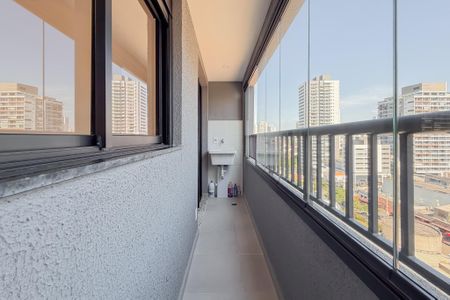 Apartamento para alugar com 28m², 1 quarto e sem vagaVaranda