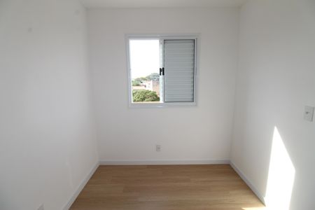 Quarto 1 de apartamento para alugar com 2 quartos, 44m² em Jardim Topazio, São José dos Campos