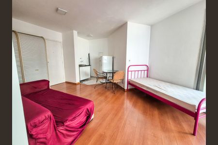 Apartamento para alugar com 30m², 1 quarto e sem vaga Apartamento para alugar com 30m², 1 quarto e sem vagaSala/Quarto