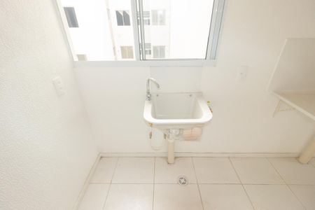 Apartamento para alugar com 40m², 2 quartos e sem vaga Apartamento para alugar com 40m², 2 quartos e sem vagaCozinha e Área de Serviço