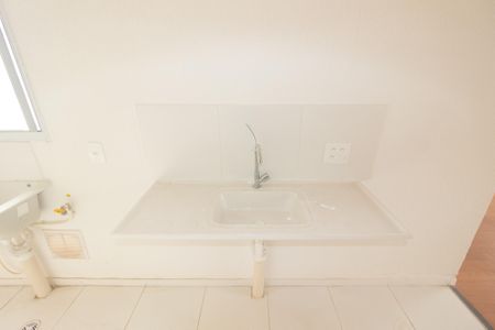 Apartamento para alugar com 40m², 2 quartos e sem vaga Apartamento para alugar com 40m², 2 quartos e sem vagaCozinha e Área de Serviço