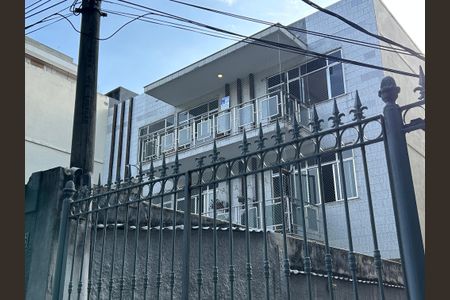 Apartamento para alugar com 75m², 3 quartos e sem vagaFachada + placa