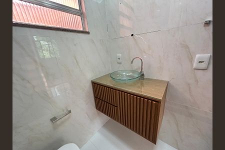 Apartamento para alugar com 75m², 3 quartos e sem vagaBanheiro