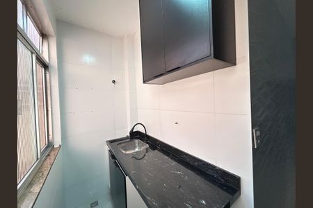 Apartamento para alugar com 75m², 3 quartos e sem vagaÁrea de Serviço