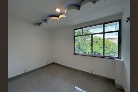 Apartamento para alugar com 75m², 3 quartos e sem vagaQuarto 1
