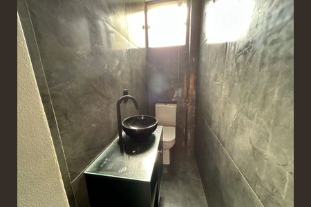 Apartamento para alugar com 75m², 3 quartos e sem vagaLavabo