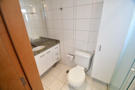 Apartamento para alugar com 80m², 2 quartos e 2 vagasBanheiro Suíte