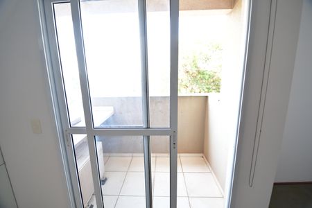 Apartamento para alugar com 80m², 2 quartos e 2 vagasSala - Sacada