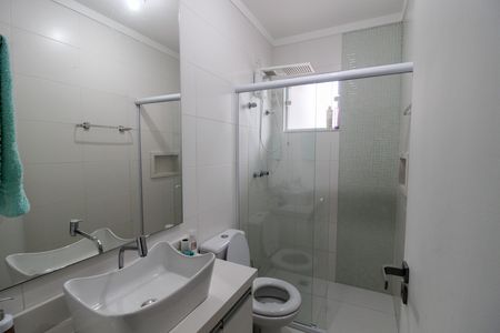 Casa para alugar com 120m², 3 quartos e 4 vagasBanheiro do Quarto 1