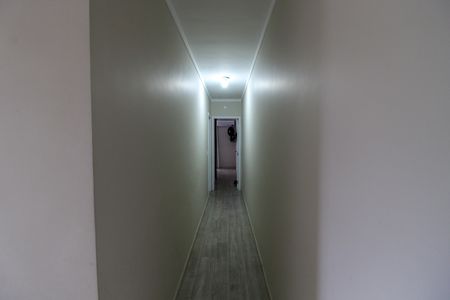 Casa para alugar com 120m², 3 quartos e 4 vagasCorredor