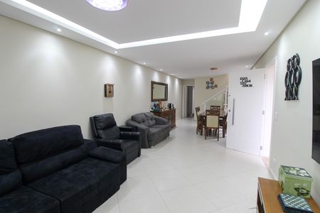 Casa para alugar com 120m², 3 quartos e 4 vagasSala