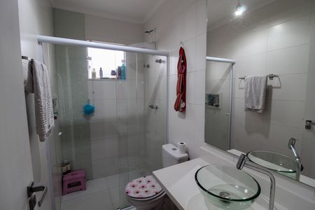 Casa para alugar com 120m², 3 quartos e 4 vagasBanheiro do Quarto 3