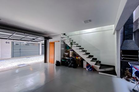 Casa à venda com 135m², 3 quartos e 2 vagasGaragem
