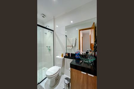 Casa à venda com 135m², 3 quartos e 2 vagasBanheiro