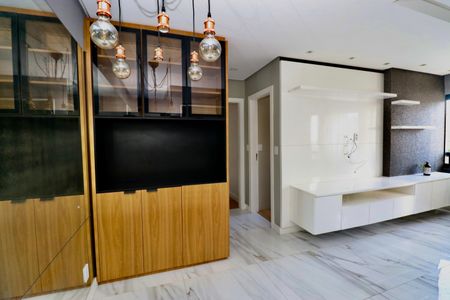 Apartamento para alugar com 60m², 2 quartos e 2 vagasSala