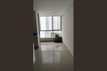 Sala de apartamento para alugar com 2 quartos, 69m² em Chora Menino, São Paulo