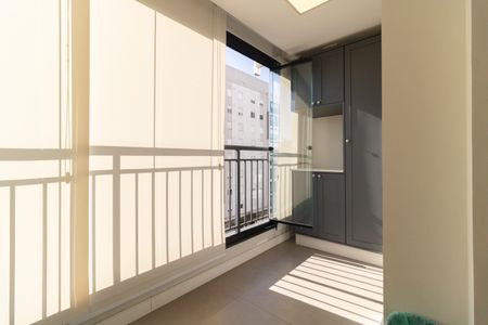 Apartamento à venda com 69m², 2 quartos e 2 vagas Apartamento à venda com 69m², 2 quartos e 2 vagasVaranda da Sala