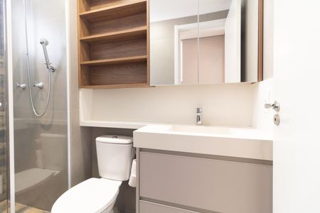 Apartamento à venda com 69m², 2 quartos e 2 vagas Apartamento à venda com 69m², 2 quartos e 2 vagasBanheiro Social