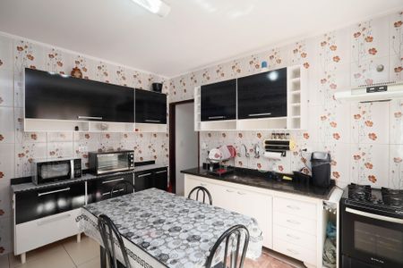 Casa à venda com 185m², 2 quartos e 1 vagaCozinha