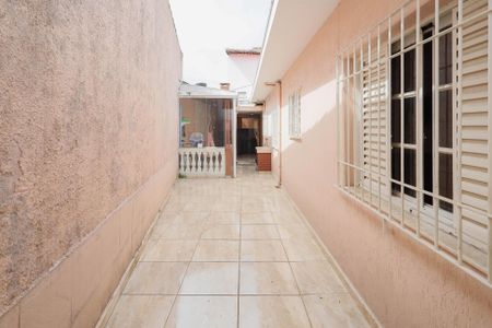 Casa à venda com 185m², 2 quartos e 1 vagaQuintal