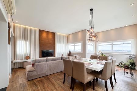 Apartamento à venda com 153m², 4 quartos e 2 vagas Apartamento à venda com 153m², 4 quartos e 2 vagasSala