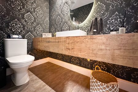 Apartamento à venda com 153m², 4 quartos e 2 vagas Apartamento à venda com 153m², 4 quartos e 2 vagasLavabo