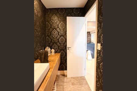 Apartamento à venda com 153m², 4 quartos e 2 vagas Apartamento à venda com 153m², 4 quartos e 2 vagasLavabo