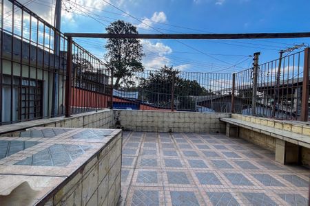 Quintal de casa à venda com 8 quartos, 500m² em Vila Moraes, São Paulo
