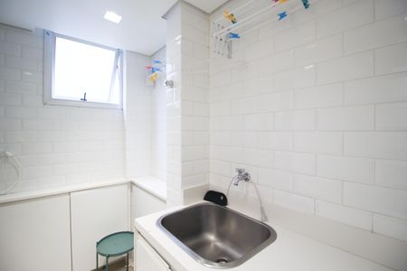 Apartamento para alugar com 105m², 2 quartos e sem vaga Apartamento para alugar com 105m², 2 quartos e sem vagaÁrea de Serviço