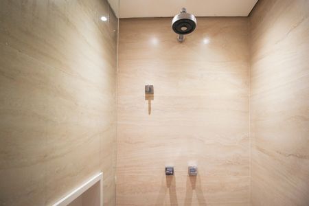 Apartamento para alugar com 105m², 2 quartos e sem vaga Apartamento para alugar com 105m², 2 quartos e sem vagaBanheiro social