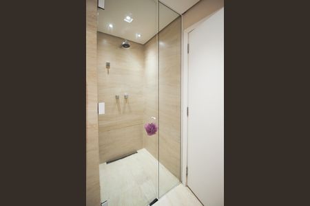 Apartamento para alugar com 105m², 2 quartos e sem vaga Apartamento para alugar com 105m², 2 quartos e sem vagaBanheiro social
