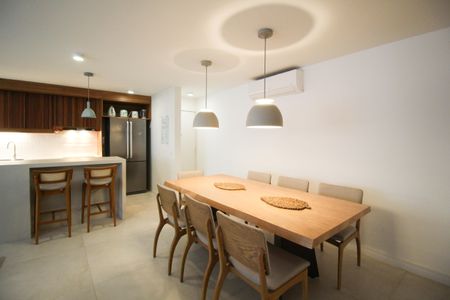 Apartamento para alugar com 105m², 2 quartos e sem vaga Apartamento para alugar com 105m², 2 quartos e sem vagaSala
