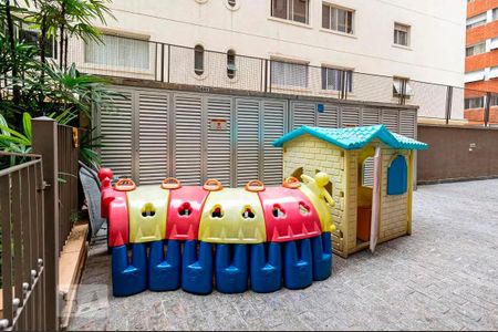 Apartamento para alugar com 105m², 2 quartos e sem vaga Apartamento para alugar com 105m², 2 quartos e sem vagaÁrea comum - Playground