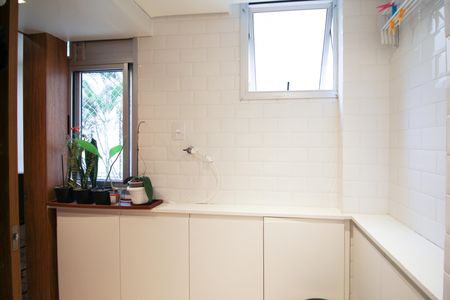 Apartamento para alugar com 105m², 2 quartos e sem vaga Apartamento para alugar com 105m², 2 quartos e sem vagaÁrea de Serviço