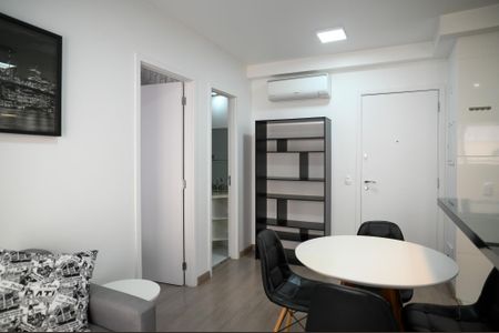 Sala de apartamento para alugar com 1 quarto, 35m² em Aclimação, São Paulo