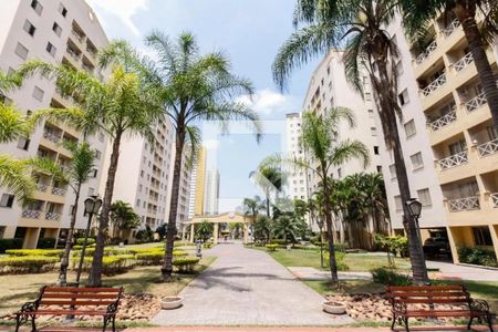Apartamento à venda com 62m², 3 quartos e 1 vaga Apartamento à venda com 62m², 3 quartos e 1 vagaÁrea Comum